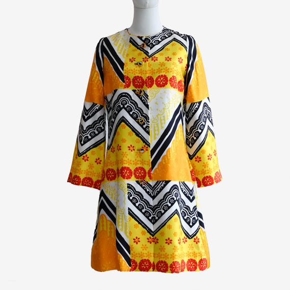 1960s BH Wragge Silk Mini Dress: Vintage Geometri… - image 8