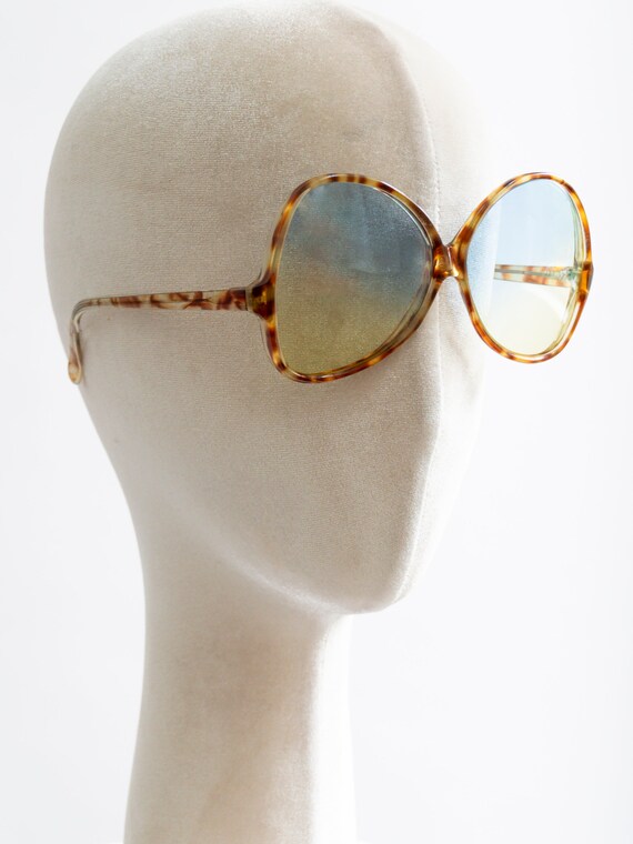Original vintage 1960s sunglasses from Italy. Ove… - image 4