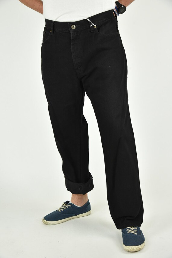 black jeans size 40