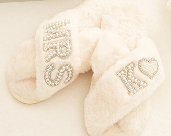 Pearls Bride Fluffy Slippers, Rhinestone Mrs Slippers, Custom Bridal Shower Gift, Personalized Slippers Spa Slippers, Customized Slippers