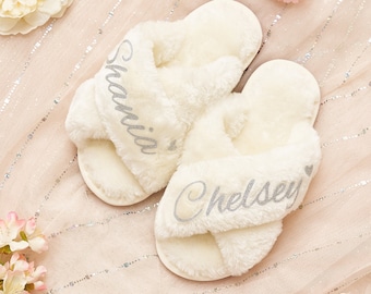 Personalized Kid Slippers, Flower Girl Slippers ,Custom Fluffy Slippers,Flower girl gift, Bridesmaid Gifts, Bridal Shower Bachelorette Party