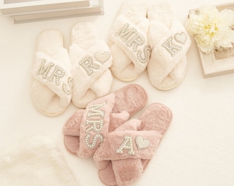 Pearls Bride Fluffy Slippers, Rhinestone Mrs Slippers, Custom Bridal Shower Gift, Personalized Slippers Spa Slippers, Customized Slippers