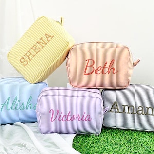Custom Embroidered Makeup Bag, Personalized Seersucker Cosmetic Bag, Monogramed Makeup Bag, Bridesmaid Gift, Christmas Gift, Custom LOGO