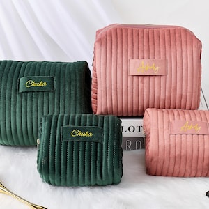 Benutzerdefinierte Samtkosmetiktasche für Brautjungfern - Personalisiertes Geschenk für Brautparty Brautjungfer Geschenkideen - Schönheits-Make-up-Tasche für Her-Make-up-Tasche