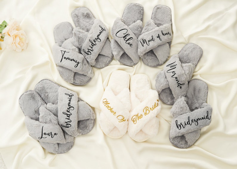 Custom Fluffy Slippers, Fluffy Cross slippers, Custom Bride Slippers, Bride to Be Gift, Bridesmaid Gift, Bachelorette Party, Fluffy Slippers zdjęcie 8