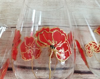 Hand Painted Poppies Wine Glass: XXL Floral Spring Decor
