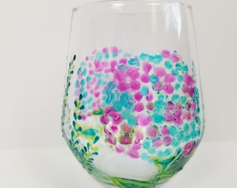 Hand Painted Wine Glass, Housewarming Gift, Birthday Gift, Painted Glass, Gift for her, Summer and spring glass, Floral Glass, Flower glass