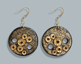 Gold Akzent Ohrringe aus Polymer-Ton | Boho Strukturierte baumelt