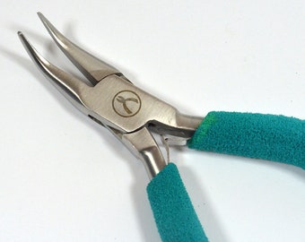 Wubbers® Classic Bent Nose Pliers