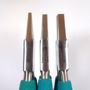 Alicates de punta plana Wubbers® Classic: elige el ancho de tu mordaza