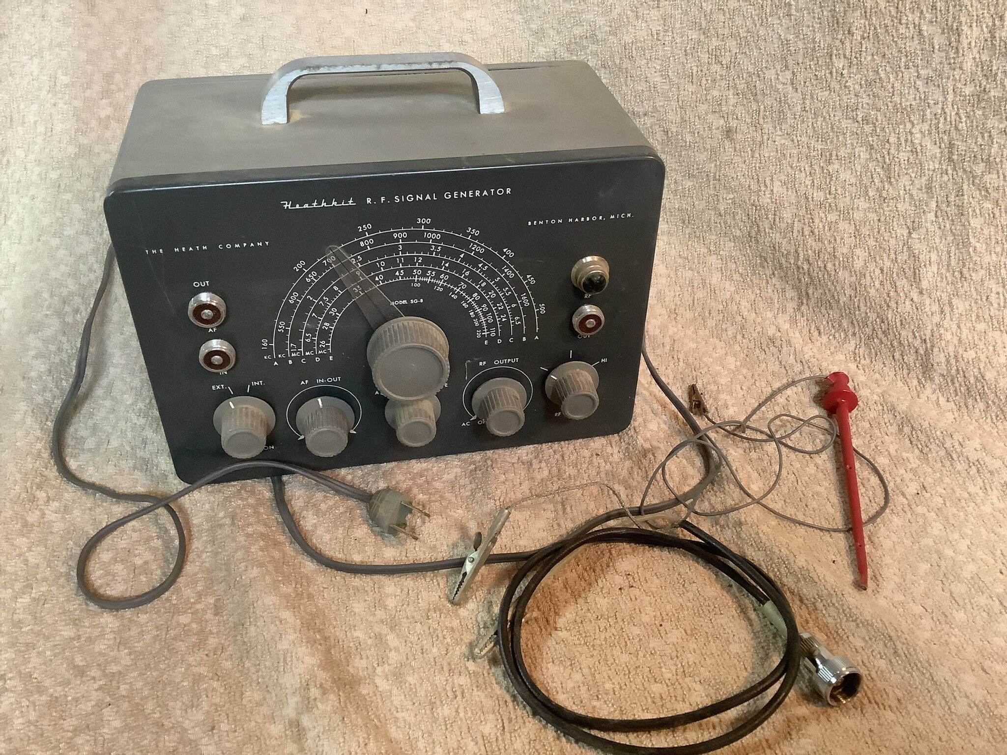 Heathkit Signal Generator for sale Only 4 left at 75