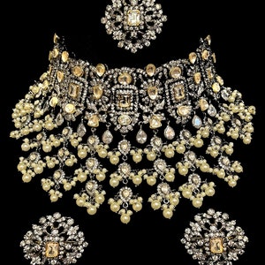 Yellow Kundan gemstone choker