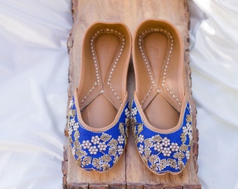 Royal Blue Ladies Punjabi Jutti with Zardozi, Khussa, Mojari, Bridal, Jutti leather shoes, jutti shoe for ladies, pakistani jutti, flat shoe
