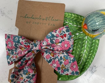 Liberty of London Fabric Woman Girls Large Bow Hair clips Alligator clip sailor bow Accessories