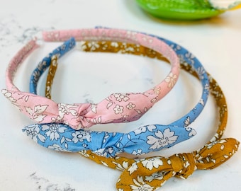 Liberty Stylish Thin Alice Stoff Schleife Stirnband, Capel Floral Bedrucktes Stirnband für Frauen Mädchen Kinder Stirnband Haarschmuck