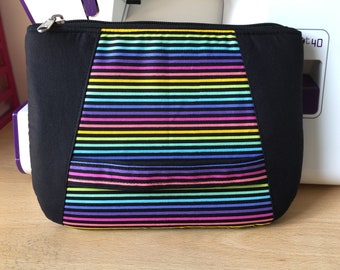 Rainbow clutch