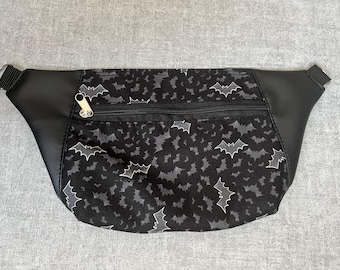 Bat, Halloween, spooky hip bag/ waist bag