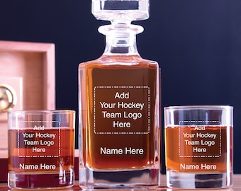Equipo de hockey personalizado - Agregue el logotipo de su equipo favorito aquí - Decantador y vasos de whisky con opciones - Regalos de la cueva del hombre - Regalos de whisky