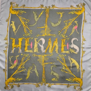 Hermès Paris Vintage Silk Scarf , Authentic Hermès vintage , Silk, Made in France, No tags care
