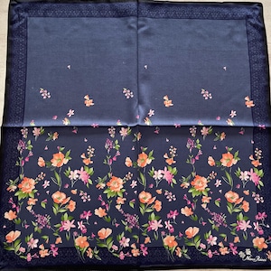 Nina Ricci Vintage Taschentuch 56 x 56 cm