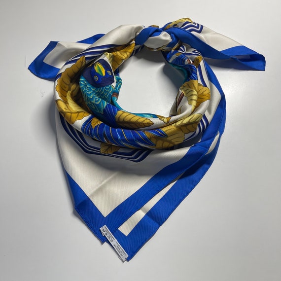 Hermès Paris Vintage Silk scarf Les Perroquets de… - image 1