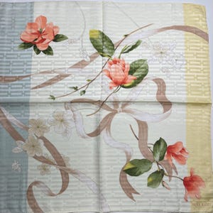 Nina Ricci Vintage Taschentuch 56 x 55 cm, Seide