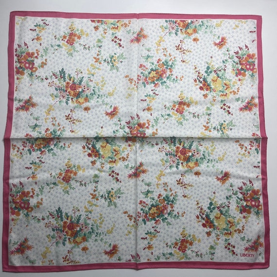 Liberty handkerchief 22 x 22 inches