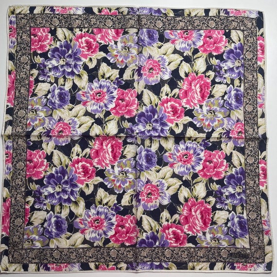 LANCETTI Vintage Handkerchief 20 x 20 inches