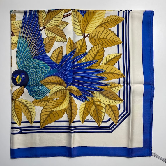 Hermès Paris Vintage Silk scarf Les Perroquets de… - image 2