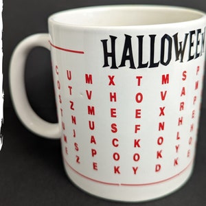 Changement de couleur Halloween Word Search Mug Wrap, 15 oz Mug Cricut Project, Funny Hidden Message Design pour vinyle sensible à la chaleur