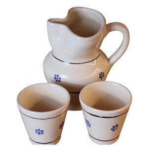Conjunto Jarro e duas taças de vinho em cerâmica estilo vintage italiano