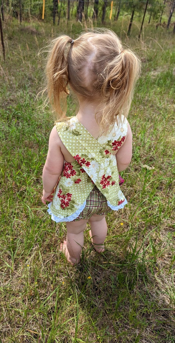 Baby Apron Dress and Bloomers. Red and White Flowers With Plaid Bloomers Cotton Fabric and Eye Lit Lace Etsy
