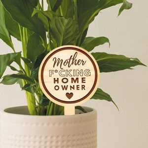 Regalo de inauguración de casa - Etiqueta para planta - Pequeño y divertido regalo de felicitación por mudanza con mensaje personalizado (4 diseños) imagen 1
