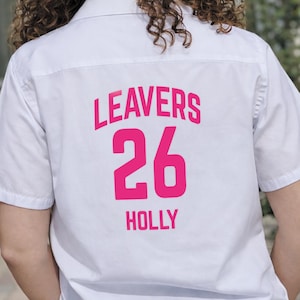 Personalised 2026 School Leavers Iron-On Transfer – Custom Name & Large Year Number – DIY Heat Press for Hoodies | T-Shirts | Year 6 or 11
