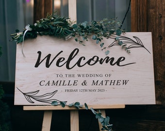 Beautiful Personalised Wedding Welcome Sign Vinyl Sticker For Board, Acrylic, Smooth Wood Or Mirror, Minimalist Simple Bride & Groom Decal