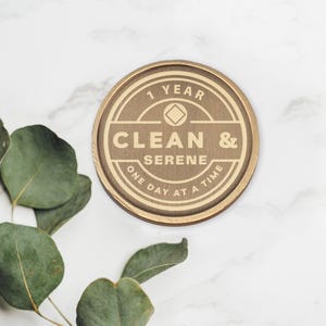 Clean & Serene - Bold: Personalised Narcotics Anonymous Coin, Custom Milestone Token, NA Sobriety Coin Gift, EDC Recovery Reminder