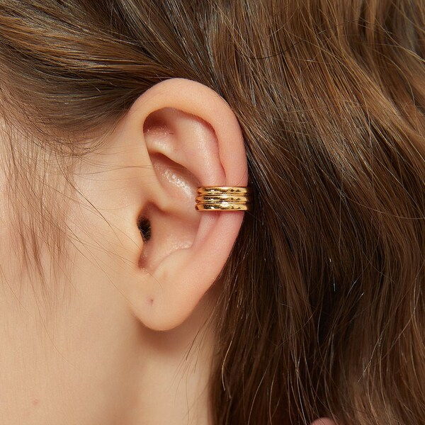 Wide gold ear cuff Clearance