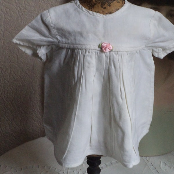 Jolie robe vintage accompagnée de ses chaussettes pour poupée Jumeau Stener, Vêtement poupée, Victorien Doll