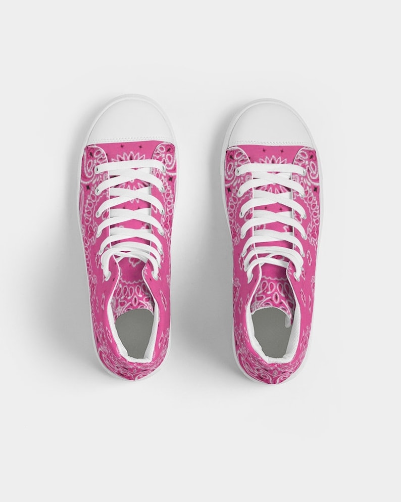 Women/'s Hightop Canvas Shoe Short Tempered Bandana pattern lush pink print