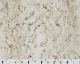 Shannon Fabrics Luxe Cuddle Snowy Owl Natural Minky Fabric