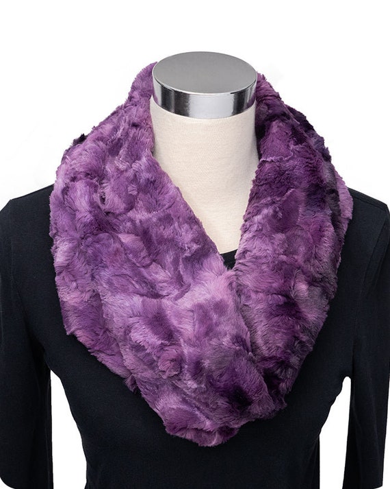 Shannon Fabrics Infinity Scarf Cuddle Kit Galaxy Plum