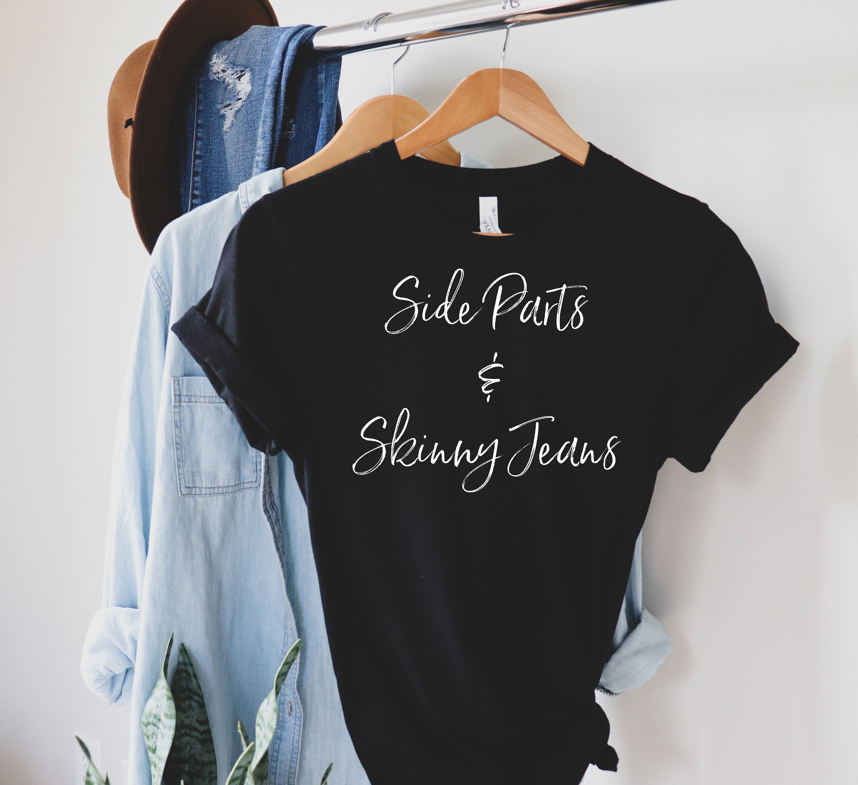 Side Parts and Skinny Jeans Shirt 