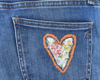 AEAE【送料込】HEART EMBROIDERY JEANS AEAE】☆Heart Embroidery Jeans / 2 Color 韓国発☆