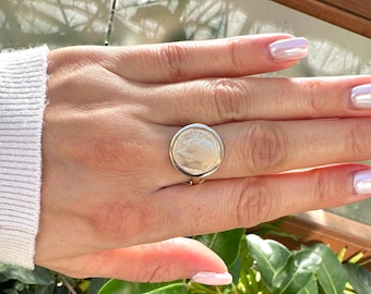 Anillo con moneda del Rey Jorge en oro macizo de 14 quilates: anillo de sello de inspiración vintage para hombre y mujer / Joyería histórica hecha a mano