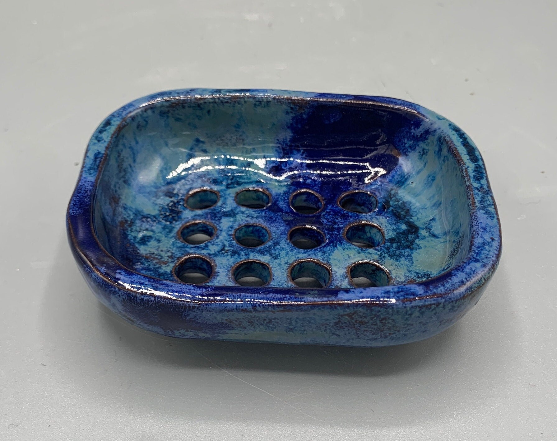Bowls With Holes 