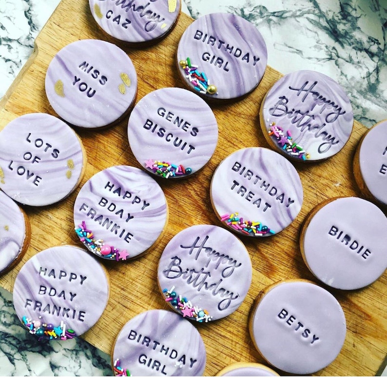 Personalised biscuits, any message, any name, perfect for party favours, baby showers, boxed gifts and special thank yous