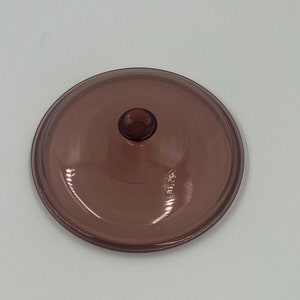 thumbnail image 2 of Visions CM 225-PC 2.25L Cranberry Plastic Lid - BPA-Free Cover For Glass Cookware Dish 2 of 9