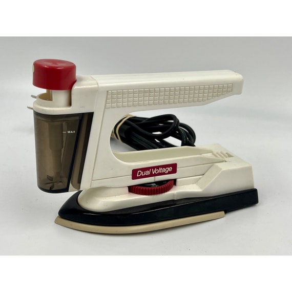 VTG Jcpenney traveler Mini Travel Iron 120/240 Volt AC 1010 Cat 784-5118 -   Singapore