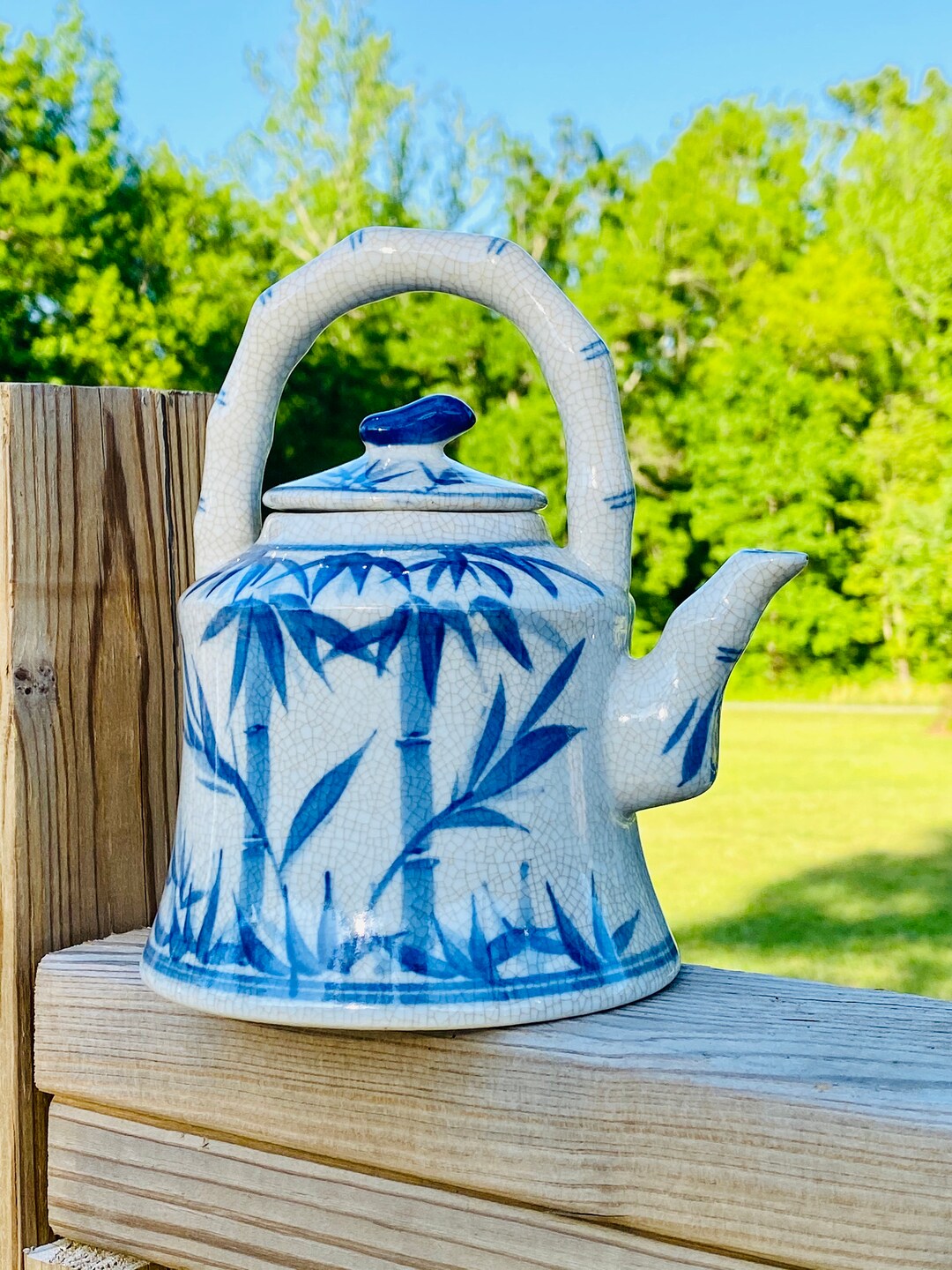Théière Japonaise Vintage en Céramique Noire, Anse en Bambou, Couvercle
