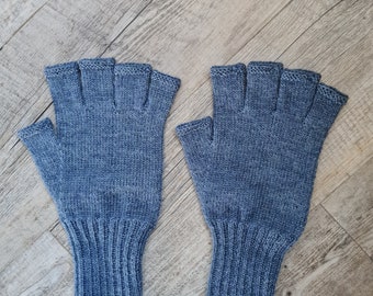 Halbfingerhandschuhe handgestrickt